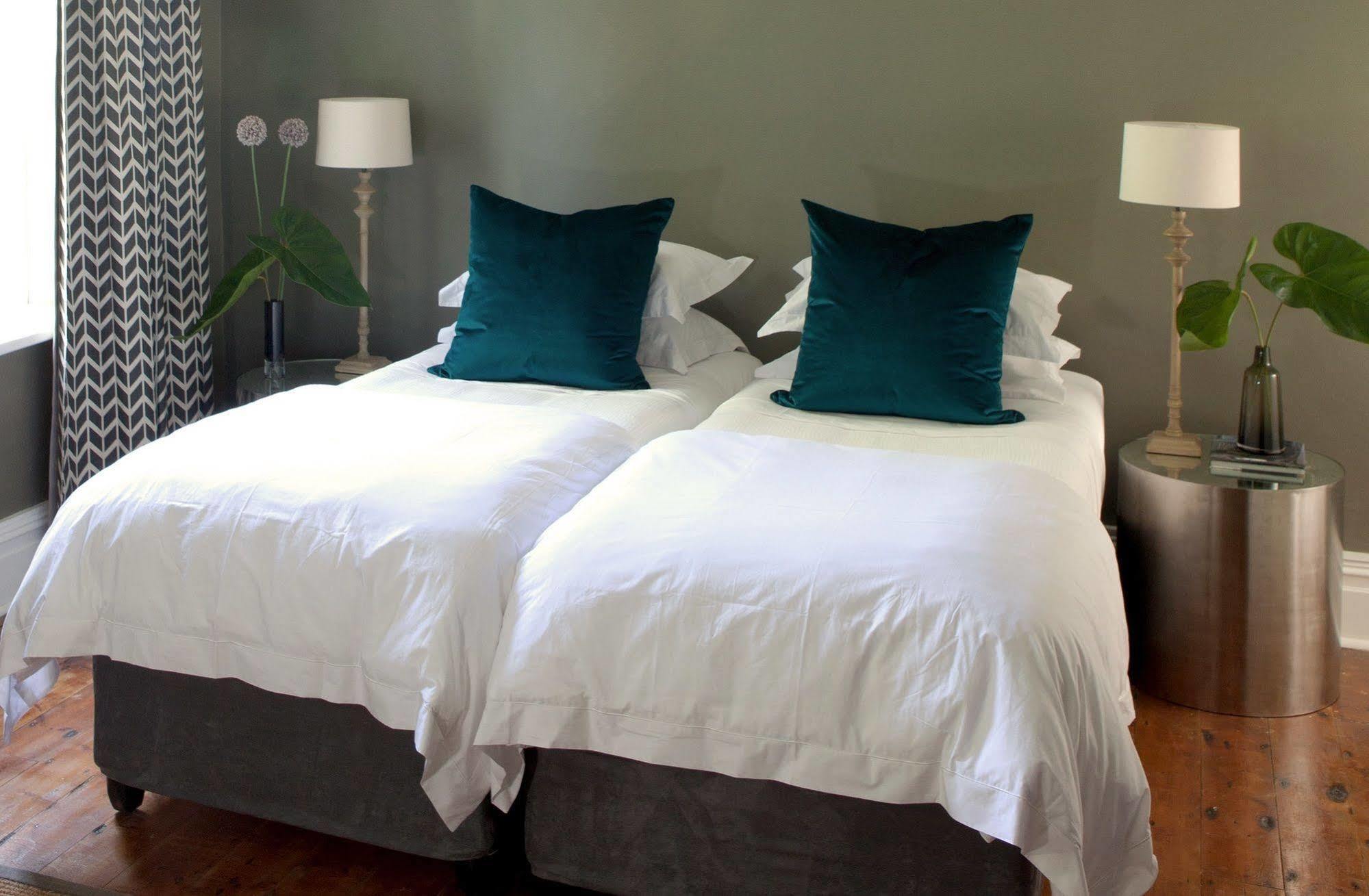 Harpers House Hotel 4*